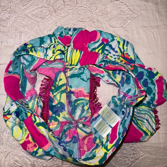 Lilly Pulitzer Like New Cocoa Shorts Fringe Trim Pockets Hot Pink Hottie floral - Picture 12 of 12